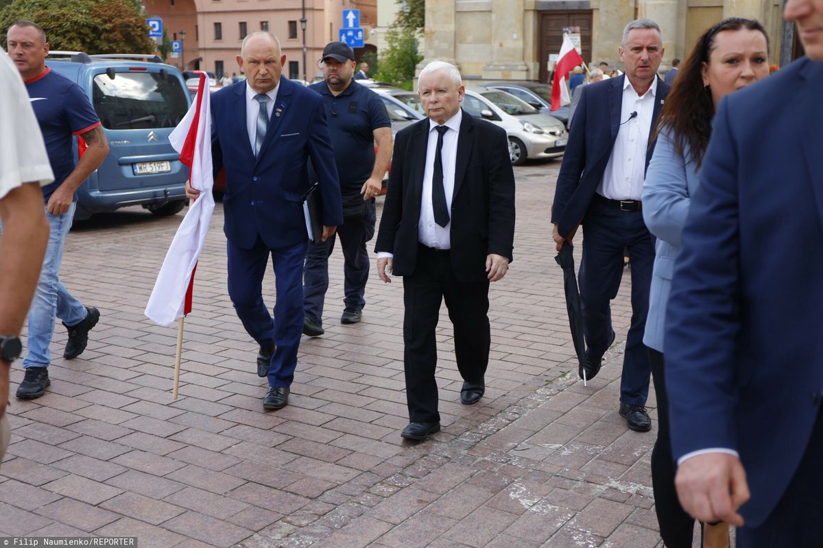 Jarosław Kaczyński na miesięcznicy smoleńskiej