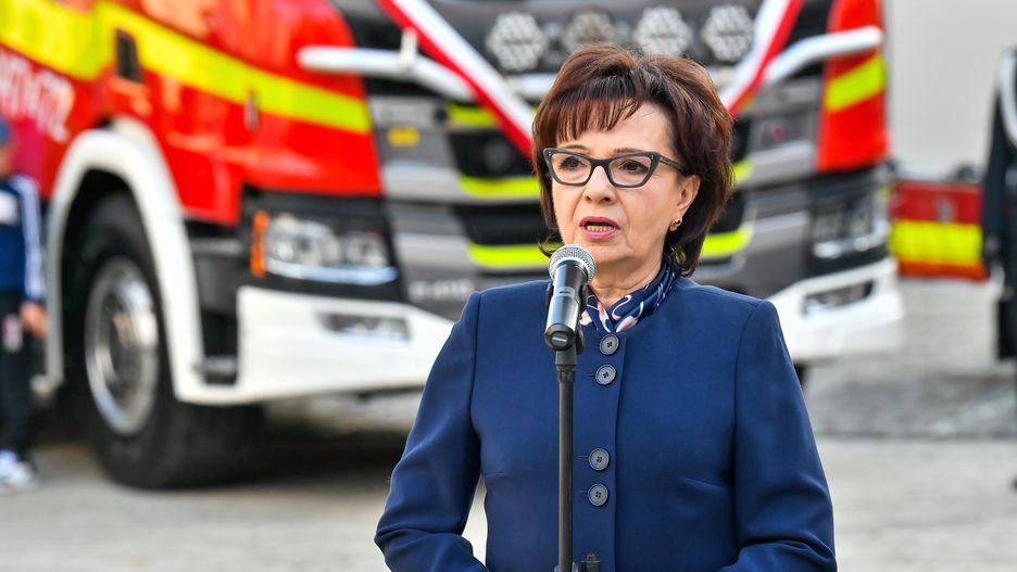 Nowy pomysł PiS. Witek zapowiada "karetki w 15 minut"