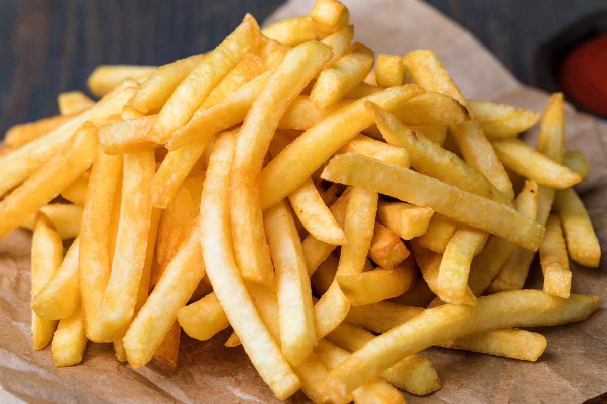 Unveiling the secrets to perfect homemade crispy fries