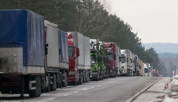 Polskie ciężarówki utknęły w Białorusi. "Sytuacja staje się coraz poważniejsza"