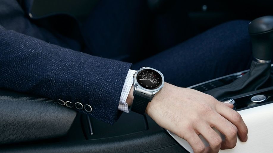 LG Watch Urbane również w wersji z LTE, 1 GB RAM-u, pojemniejszą baterią oraz... WebOS? 1