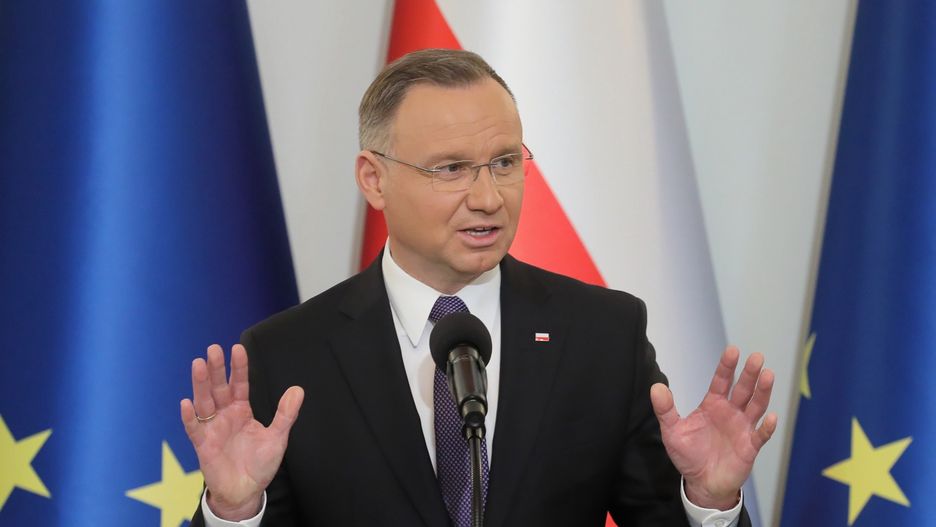 Andrzej Duda
Warszawa, 16.11.2023. Prezydent RP Andrzej Duda podczas uroczystych obchod�w Dnia S�u�by Zagranicznej w Pa�acu Prezydenckim w Warszawie, 16 bm. (amb) PAP/Pawe� Supernak
Pawe� Supernak
dyplomacja, dzie� s�u�by zagranicznej, obchody, pa�ac prezydencki, s�u�ba zagraniczna