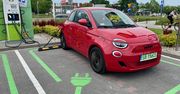 Fiat bada możliwość włożenia spalinowego silnika do elektryka