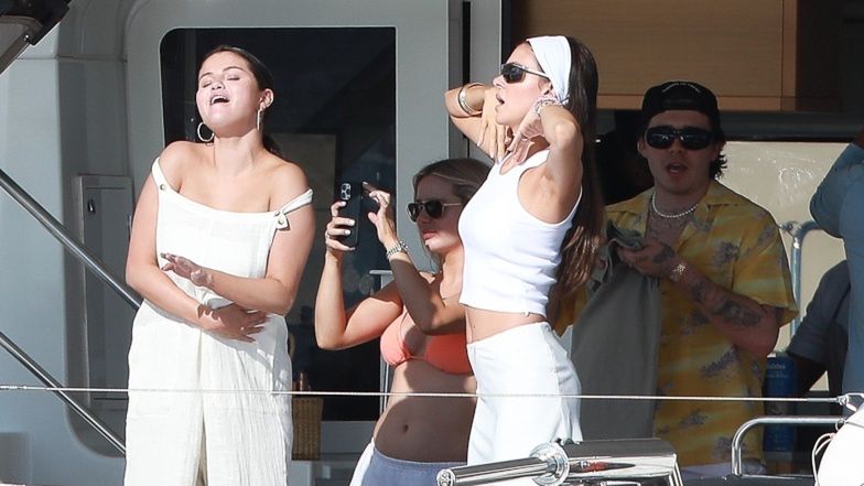 Selena Gomez z Brooklynem Beckhamem i Nicolą Peltz w Meksyku