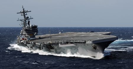 Atak na lotniskowiec USS "Harry S. Truman". Amerykanie stracili samolot