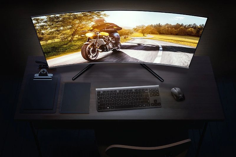 Samsung LU32R590