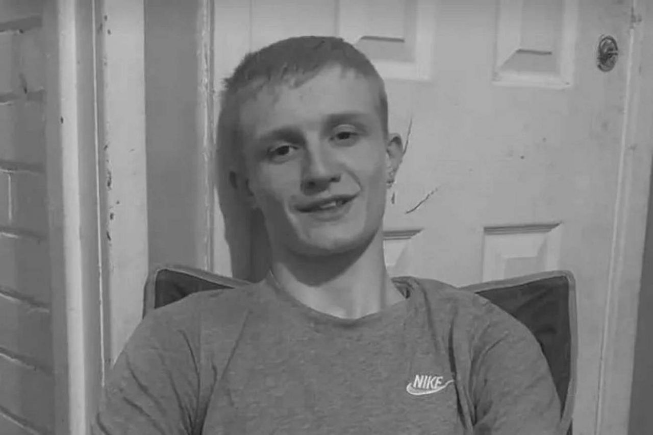 19-latek skarżył się na ból pleców. Zaledwie trzy tygodnie później zmarł