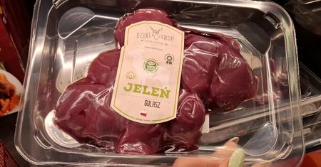 Najzdrowsze mięso znajdziesz teraz nawet w markecie. Cena zaskakuje