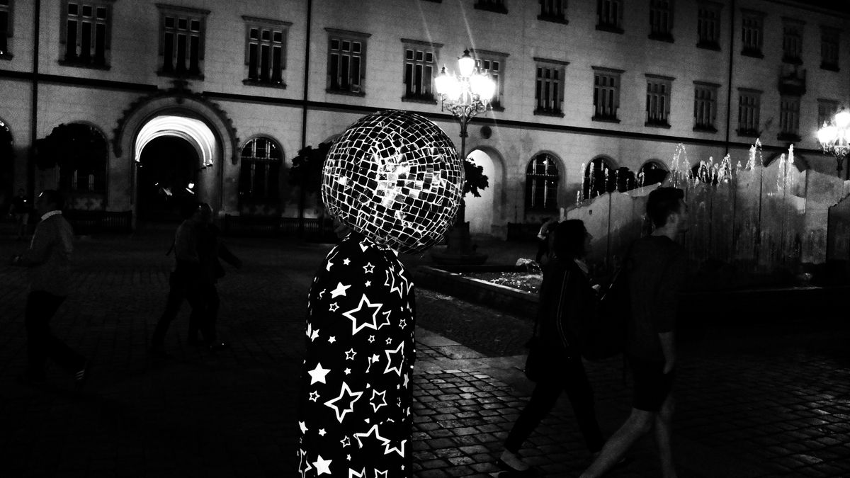 "Ważne są wygodne buty", czyli czego potrzebuje Bartek Trybus w fotografii ulicznej 1