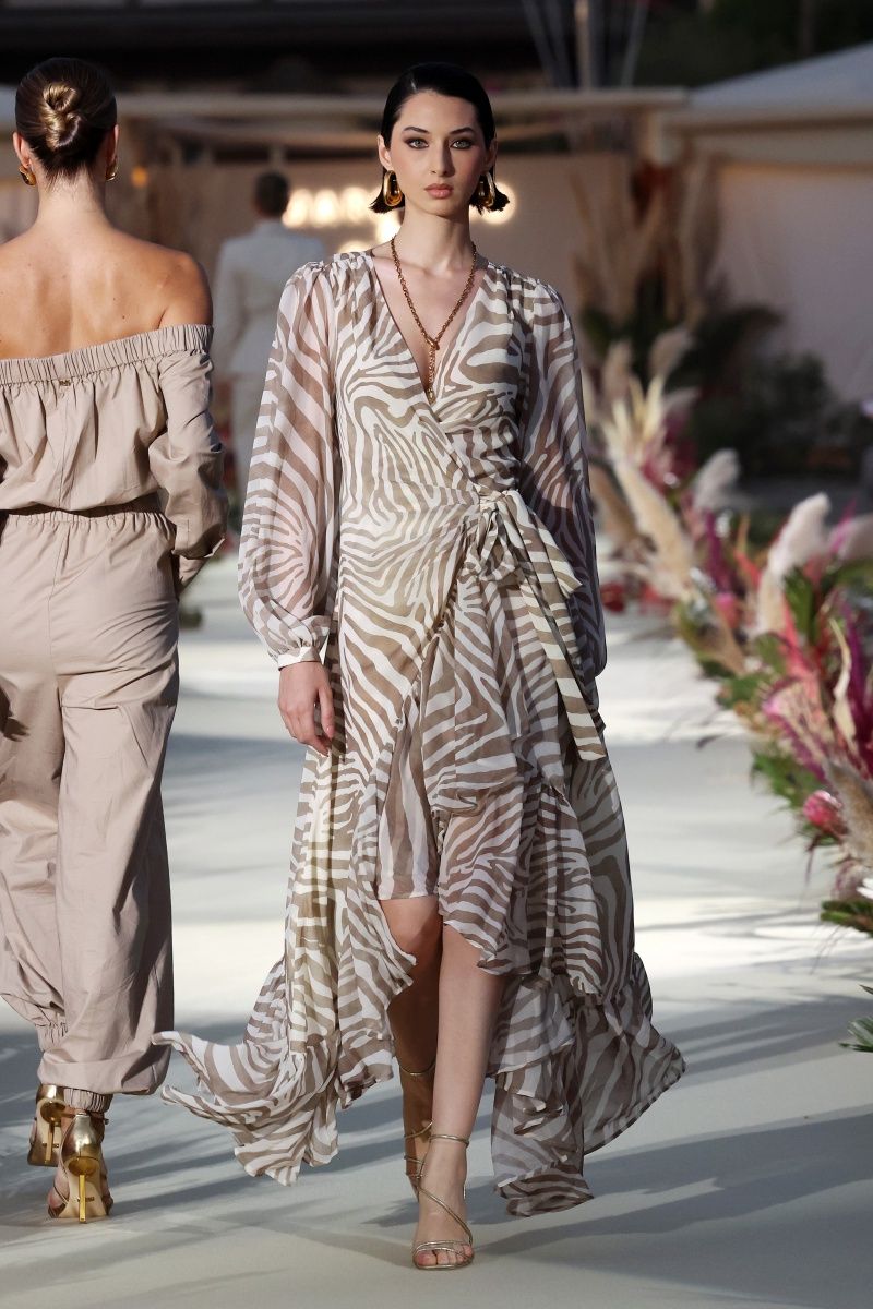 MARCIANO_FASHIONSHOW_FORTE DEI MARMI215