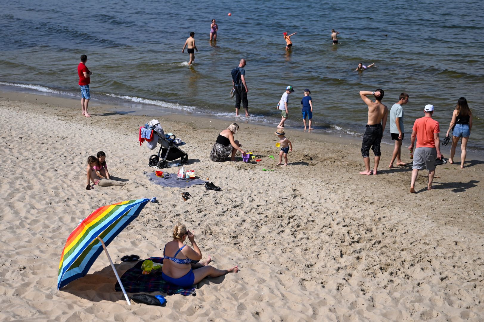 Sinice znów pojawiły się w Bałtyku. Zamknięto już 16 kąpielisk