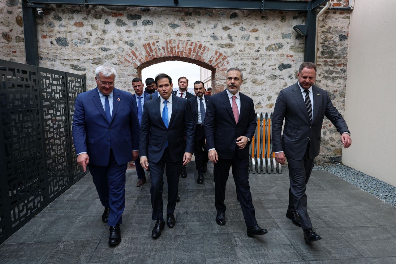 Russland und Ukraine in Istanbul: Krisengespräche ohne USA?