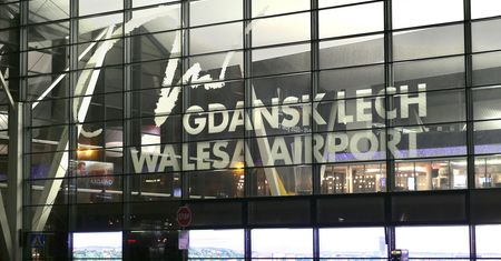 Gdańsk. 27-latek zniszczył wyposażenie kaplicy na lotnisku