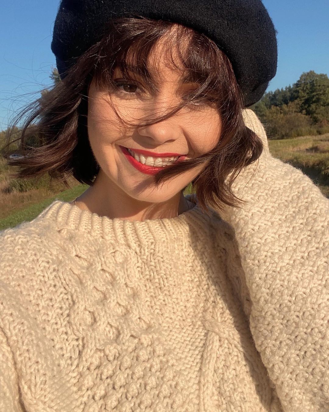 Kamila Mróz stawia tylko na wełniane swetry bez grama syntetyku 
Instagram/cam_myy