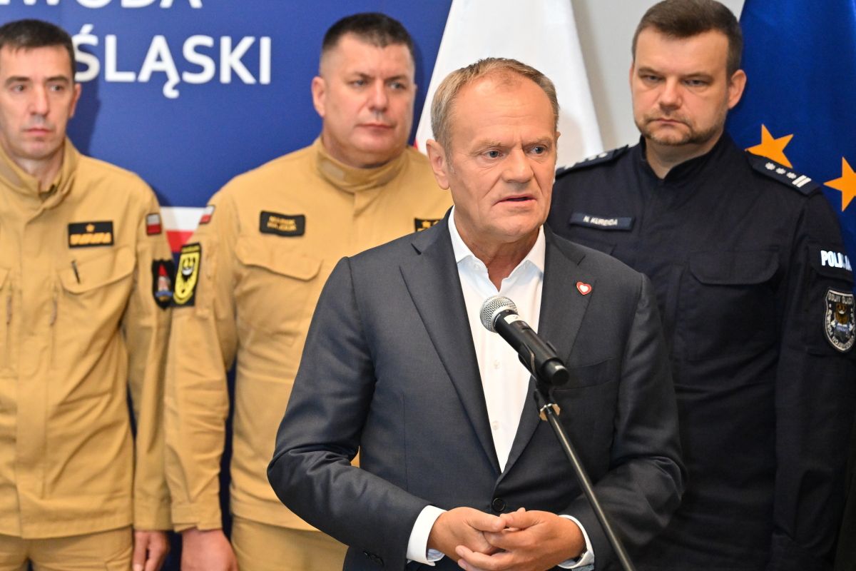 Tusk o możliwych powodziach: "Prognozy nie są alarmujące, ale bądźmy gotowi"