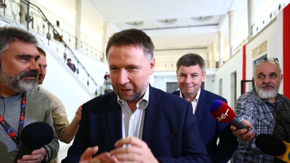 Poseł Marcin Kierwiński z KO zapewnia, że prace nad umową koalicyjną i nad nowym rządem trwają i toczą się w dobrej atmosferze