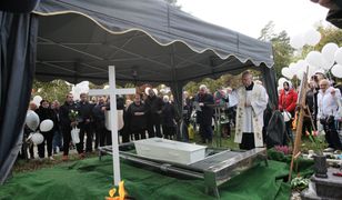 Pogrzeb tragicznie zmarłego 4-letniego Piotrusia. Ludzie spełnili prośbę rodziców