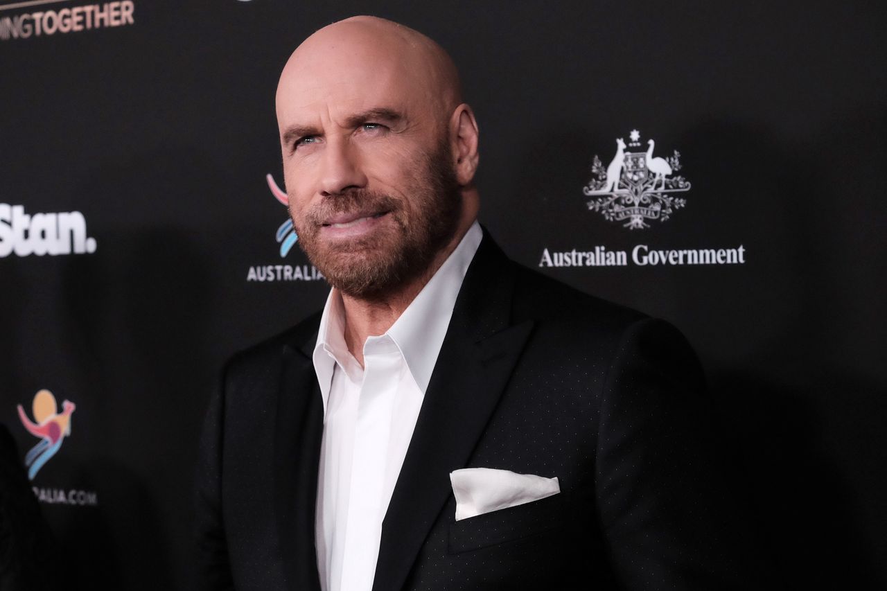 John Travolta adoptował psa z oscarowego hołdu dla Betty White