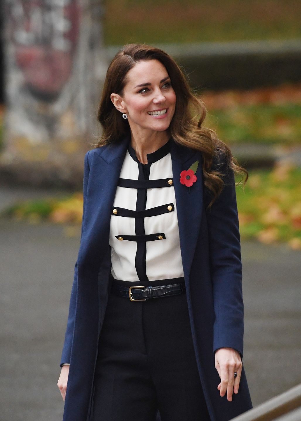 epa09574504 Britain's Catherine, Duchess of Cambridge, arrives at the Imperial War Museum to officially open two new galleries, the Second World War Gallery and the Holocaust Gallery, in London, Britain, 10 November 2021.  EPA/FACUNDO ARRIZABALAGA 
Dostawca: PAP/EPA.