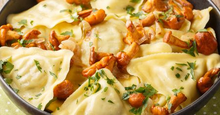 Jeśli robisz pierogi z grzybami, nie zapomnij o dwóch rzeczach. Inaczej będą do wyrzucenia