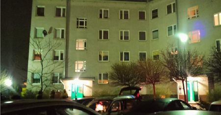 Groził, że wysadzi siebie i cały blok. Był poszukiwany do odbycia kary więzienia. Ewakuowano mieszkańców