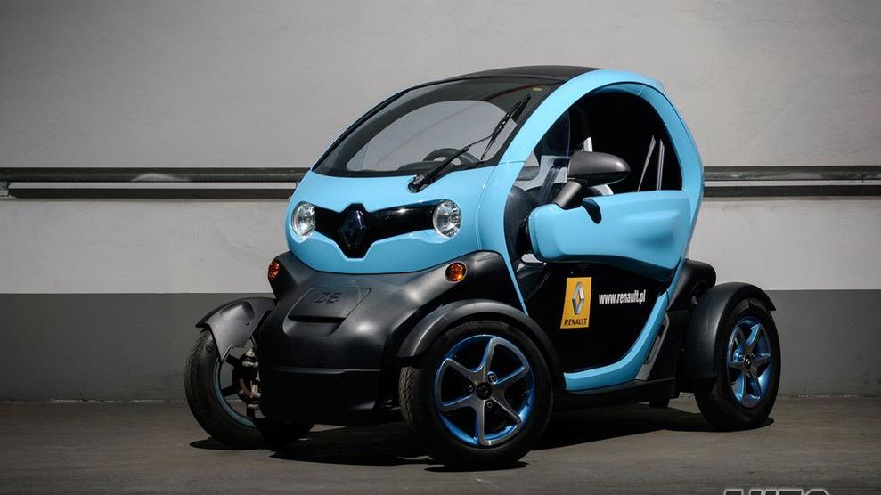 Renault Twizy wygląda zupełnie inaczej niż dotychczas znane samochody, nawet elektryczne.