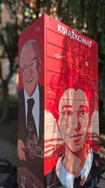 Konin: Historia miasta na książkomacie. Znani autorzy na grafice