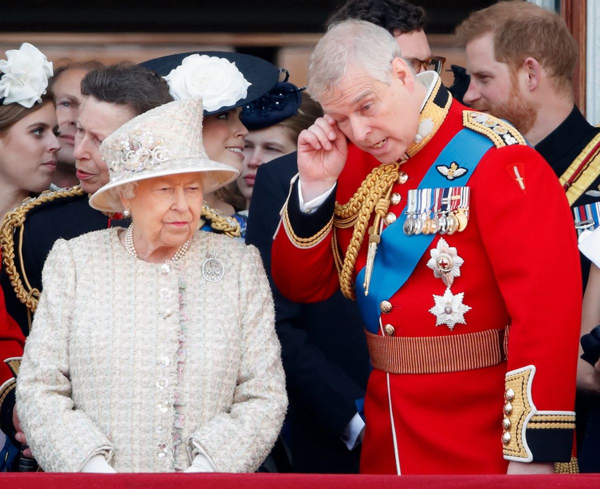 "Trooping the colour": co z urodzinami królowej Elżbiety w tym roku?