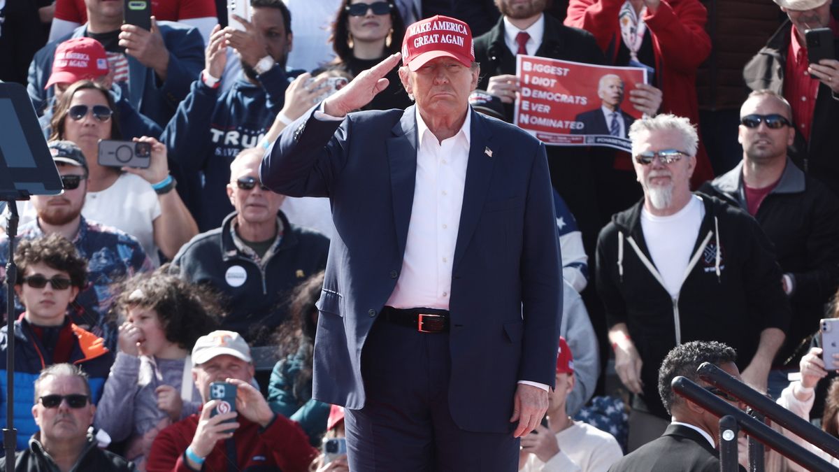 Trump podczas występu na wiecu w Ohio