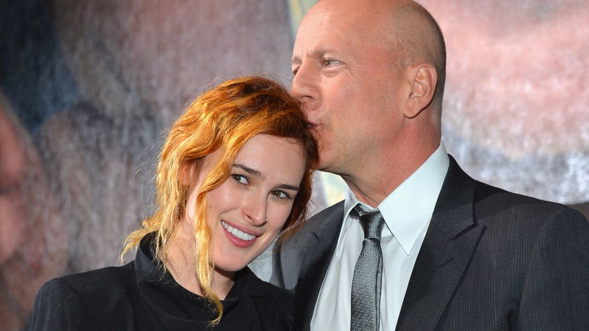 Twentieth Century Fox Celebrates 25 Years Of "Die Hard"CENTURY CITY, CA - JANUARY 31:  Actress Rumer Willis and actor Bruce Willis attends the dedication and unveiling of a new soundstage mural celebrating 25 years of "Die Hard" at Fox Studio Lot on January 31, 2013 in Century City, California.  (Photo by Alberto E. Rodriguez/Getty Images)Alberto E. RodriguezCelebrities, Film