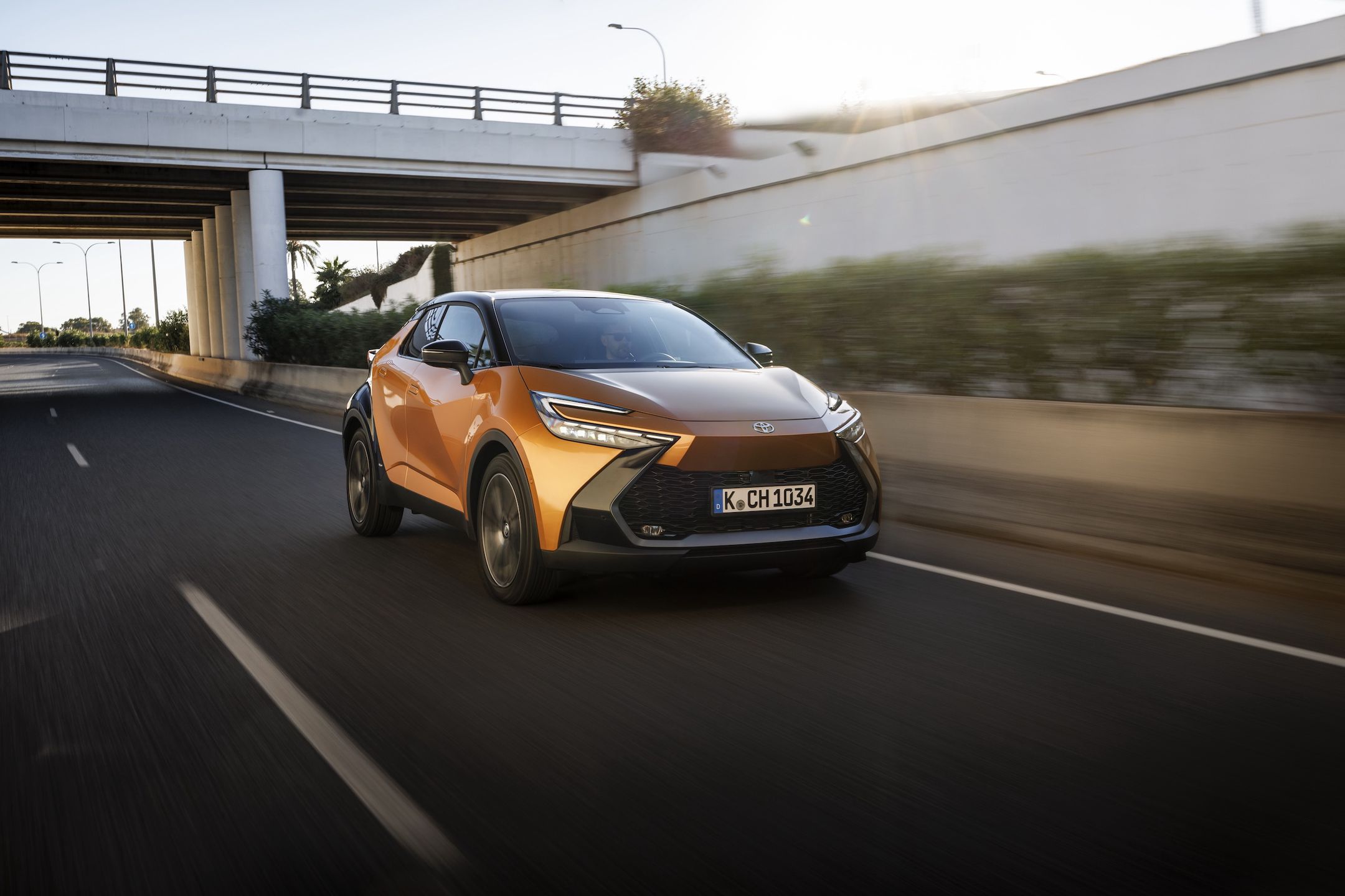 Toyota C-HR (2024)