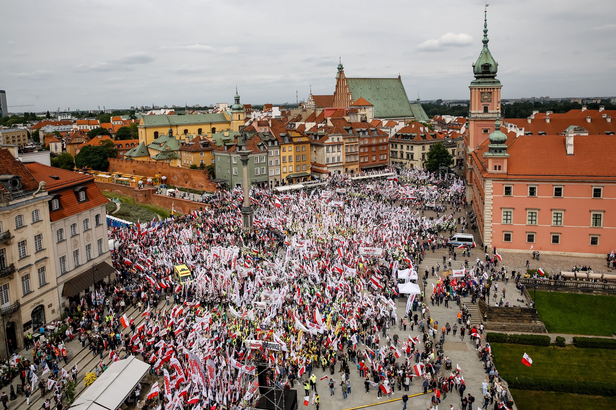 Na zdjęciu protest rolników przed Zamkiem Królewskim w Warszawie, maj 2024 roku