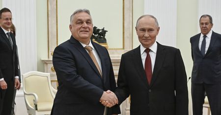 Orban u Putina. "Dostawy energii z Rosji pozostaną podstawą"