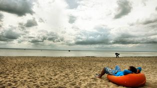 Ratownicy kwaterowani w nielegalnych domkach? Kontrowersyjna sprawa z Jastarni
