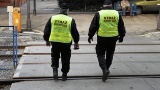 Szukają rąk do pracy. Zarobki do 20 tys. zł miesięcznie