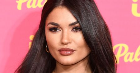India Reynolds zrzuciła ubranie. Tak walczy o prawa zwierząt