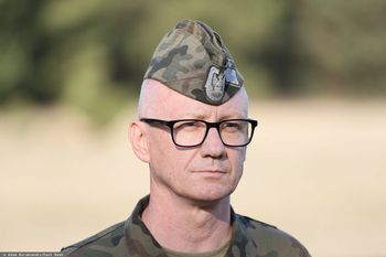 "Ręce nam opadły". Ważny generał odchodzi ze stanowiska