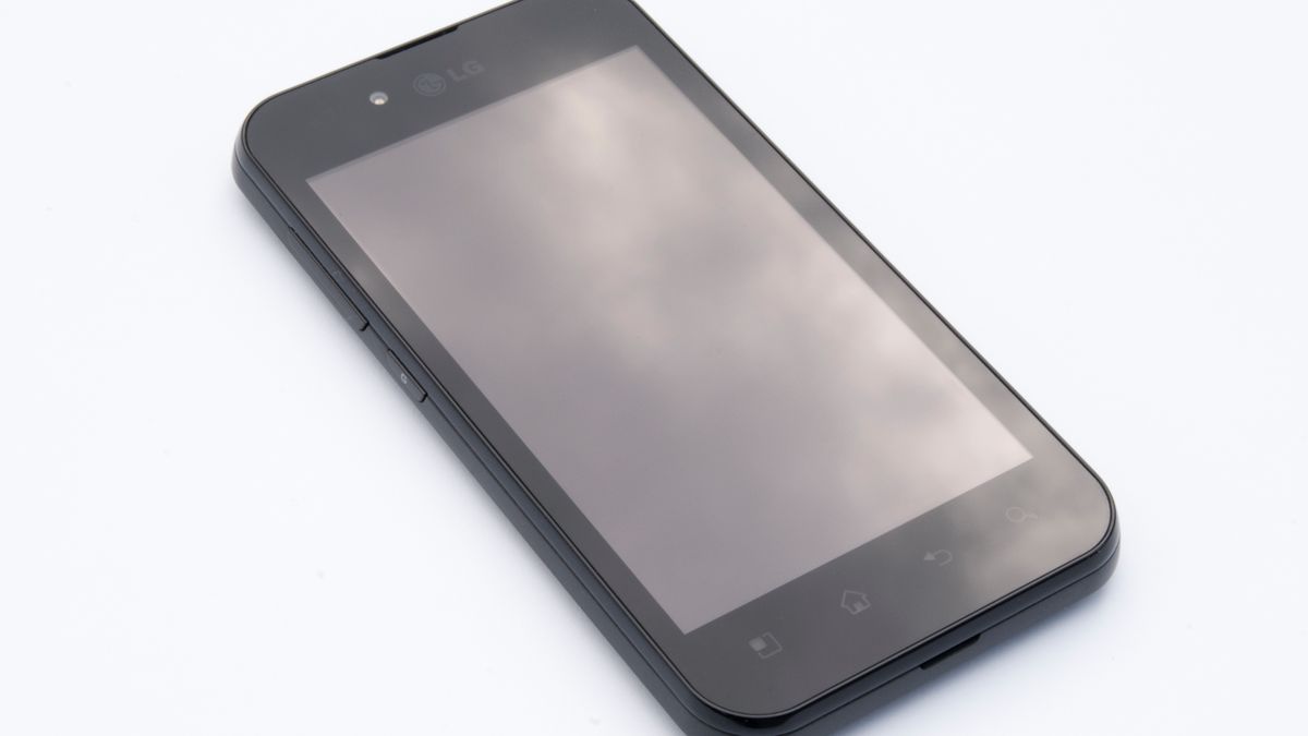 LG Swift Black P970 - galeria zdjęć 1