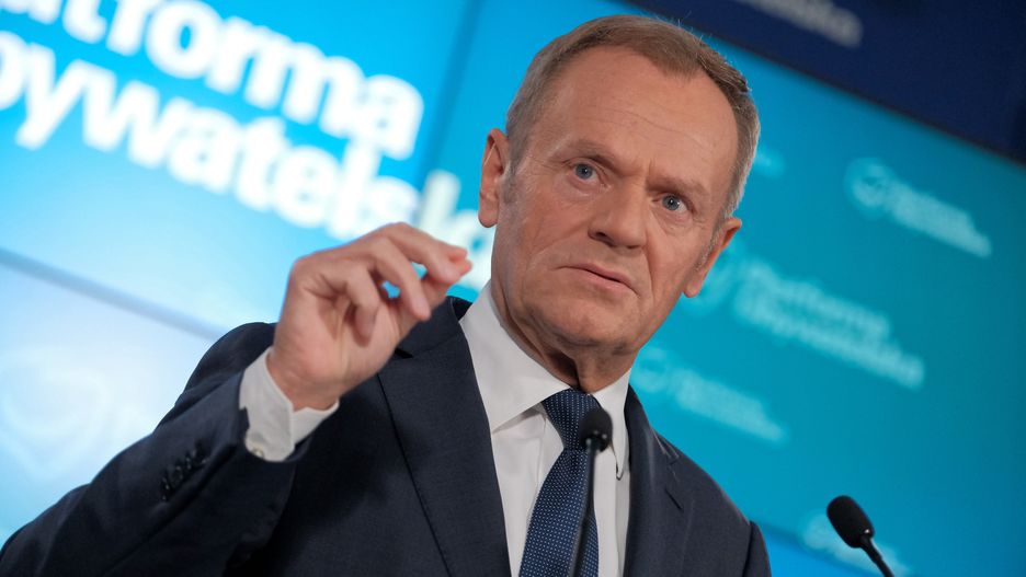 Donald TuskWarszawa, 29.10.2021. Przewodnicz�cy Platformy Obywatelskiej Donald Tusk podczas konferencji prasowej w Biurze Krajowym PO w Warszawie, 29 bm. Briefing dotyczy� inflacji w Polsce. (mr) PAP/Mateusz MarekMateusz Marekbiuro krajowe, briefing, Donald Tusk, inflacja inflacji, konferencja prasowa, lider, opozycja, Platforma Obywatelska, PO, polityk polityka, Przewodnicz�cy