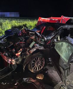 Zderzył się z szambiarką. Dwie osoby nie żyją