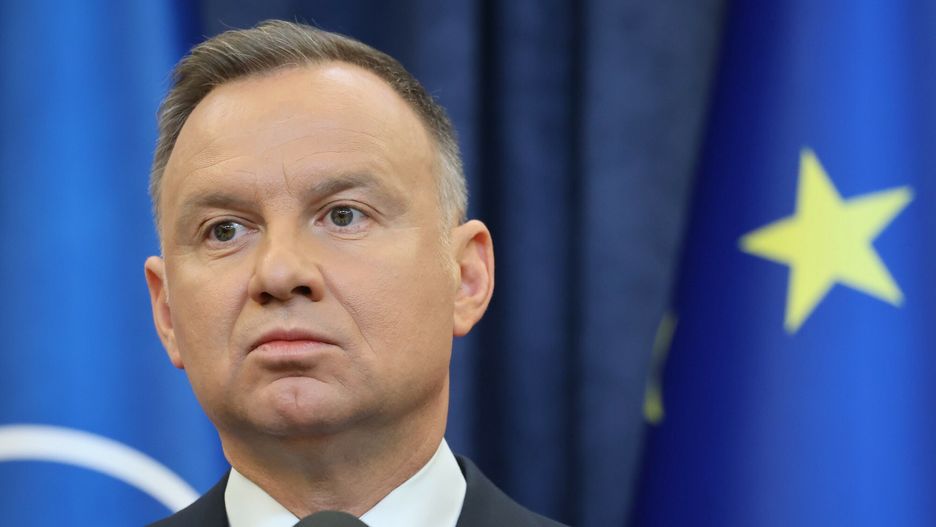 "Lex Tusk". Po decyzji prezydenta rezygnują ze współpracy