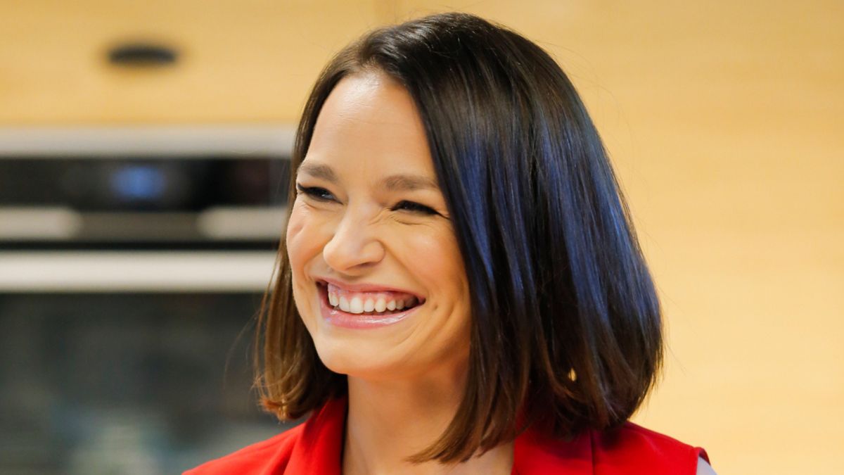 Ania Starmach pokazuje, jak wyglądała na studiach. Jej fryzura zaskakuje 