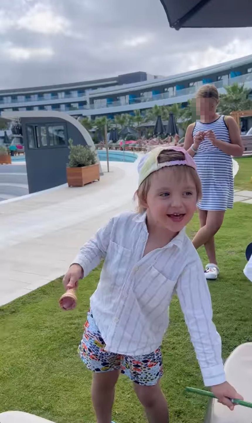 Martyna Gliwińska na wakacjach z synem Kazikiem