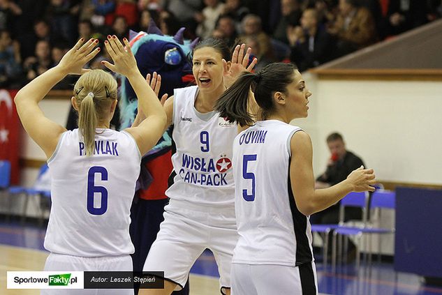 Ostatnio wiślaczki dzielnie przeciwstawiły się tureckiemu Fenerbahce Stambuł, ale przegrały. Teraz teoretycznie mają większe szanse na zwycięstwo.