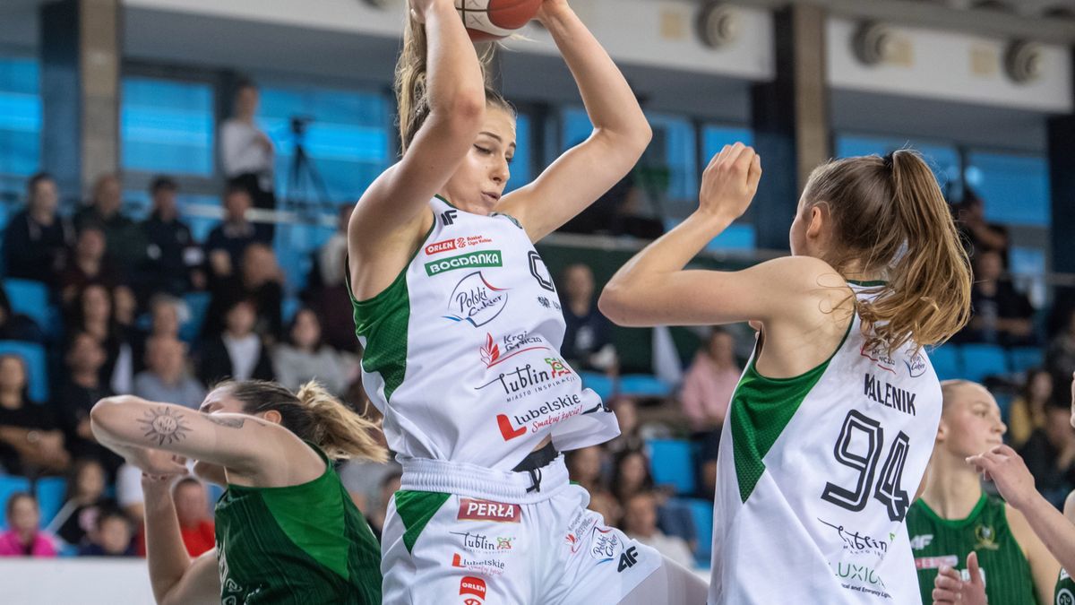 PAP / Wojtek Jargiło  / Aleksandra Zięmborska w akcji