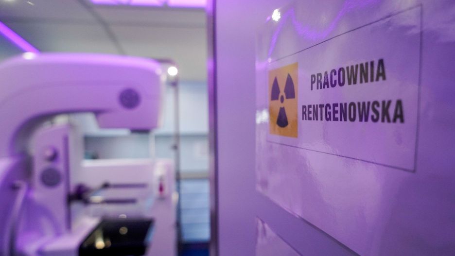 Bezpłatne badania mammograficzne dla mieszkanek Śremu i okolic. Do naszego miasta przyjedzie mammobus