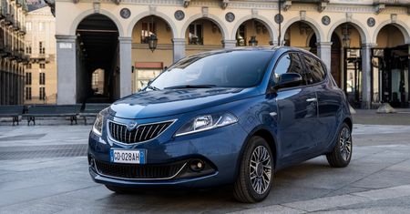 Nowy rozdział - nowa lancia? Spokojnie, to tylko kolejny lifting