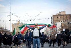 Pomoc miała być w drodze. Co się stało? Trump wyraźnie się zawahał