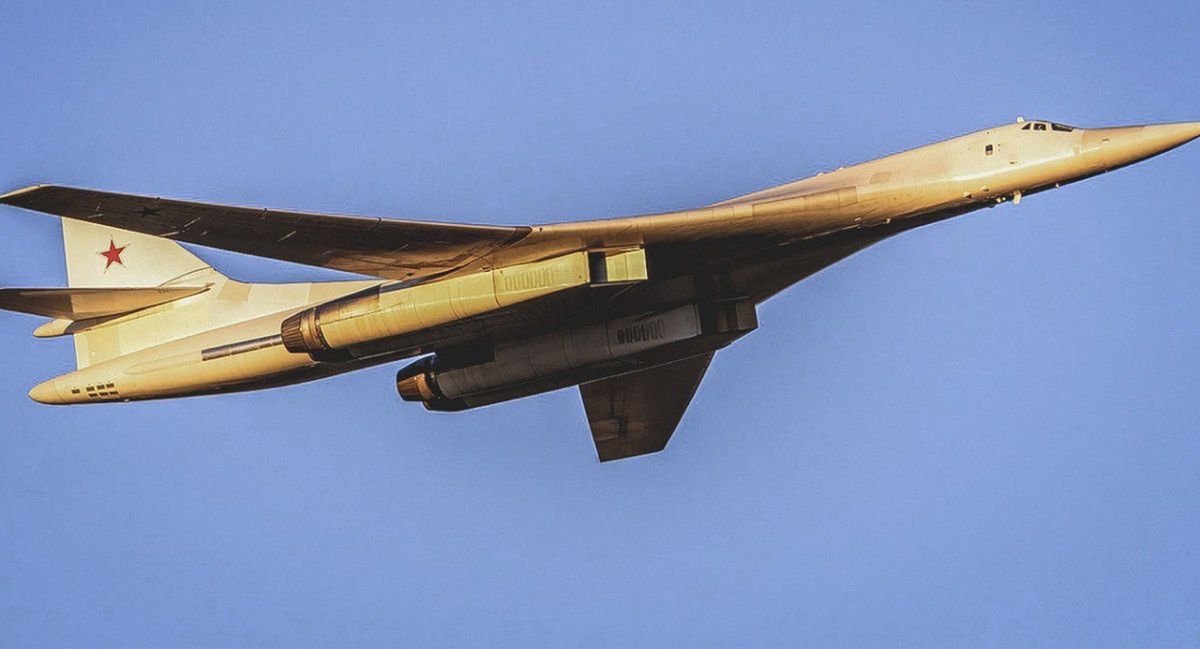 Rosyjski Tu-160M​​ podczas testów.