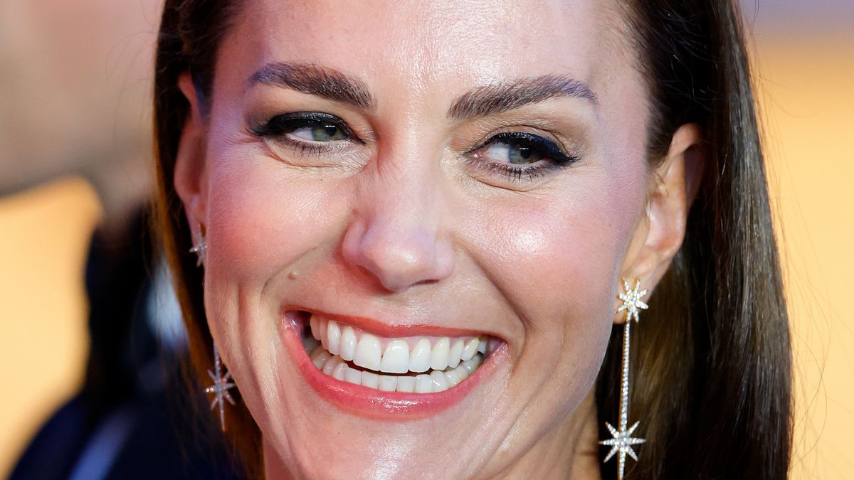 Tiktokerka sugeruje, jakoby Kate Middleton stosowała botoks i doczepy 